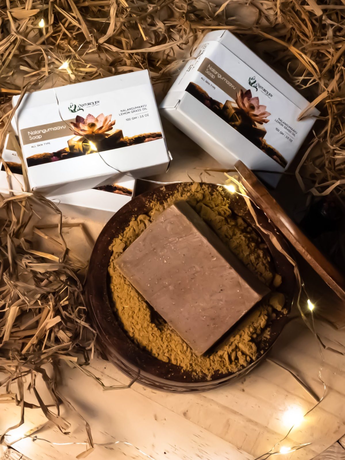 Nalangu Maavu Soap (Women)