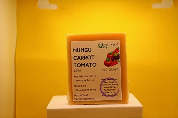 Nungu Carrot Tomato soap - Image 4